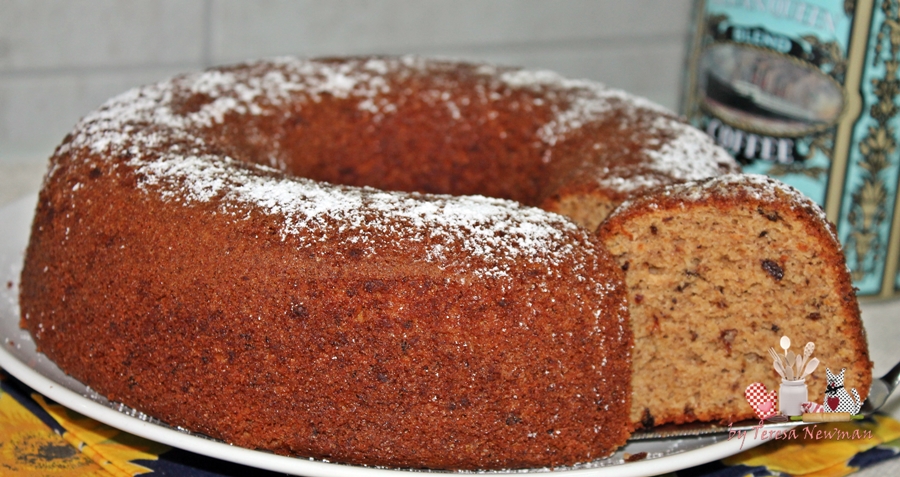 Bolo de Banana Ameixa Receitas fáceis por Teresa Newman