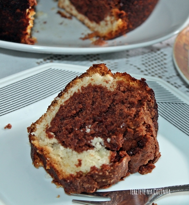 Bolo de Chocolate sem Ovos, Manteiga e Leite, Receita